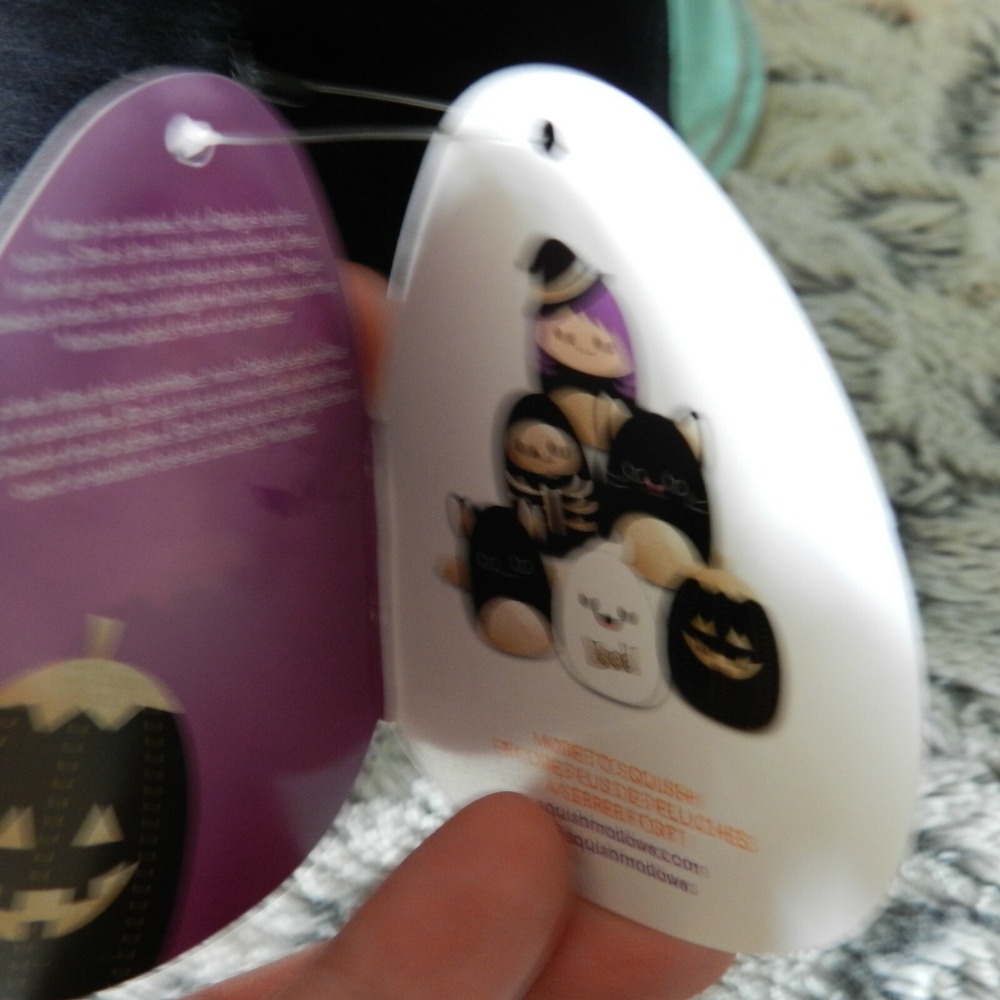 Kellytoy Squishmallow 5" Paige the Gold and Silver Pumpkin Halloween 2021 Plush - Picture 3 of 4